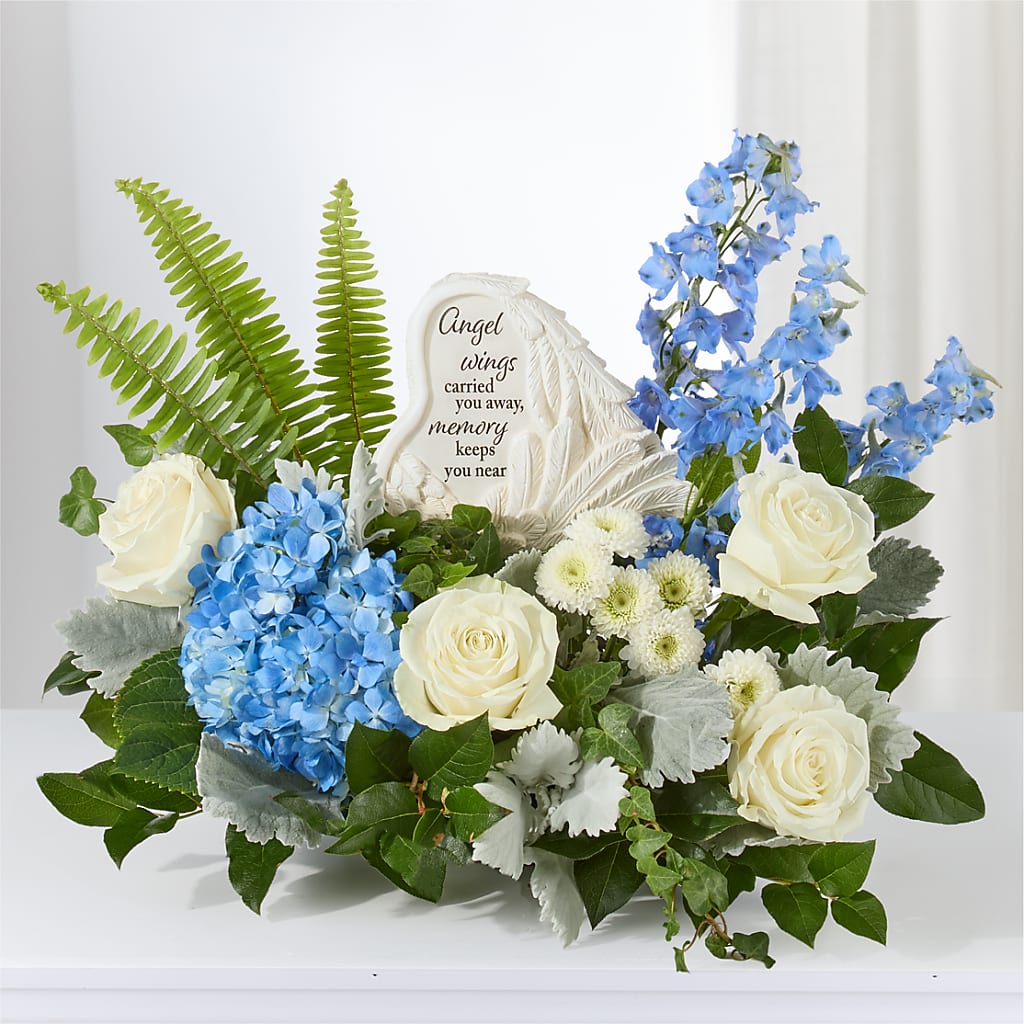 Dearest Arrangement – DE VARS-PHILLIPS FLORISTS & ANTIQUES, Hartford CT