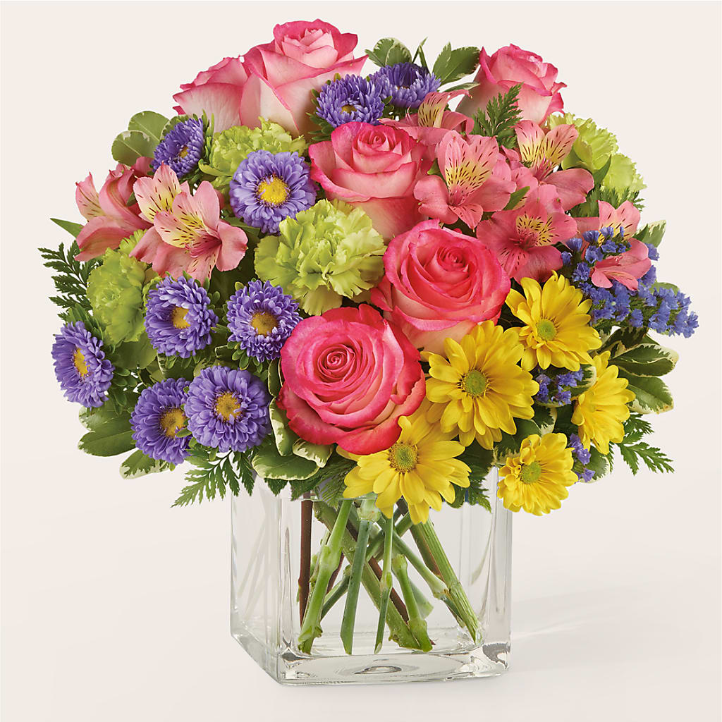 Candy Jar Bouquet – DE VARS-PHILLIPS FLORISTS & ANTIQUES, Hartford CT