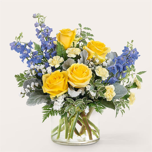 Butterfly Wings Bouquet – DE VARS-PHILLIPS FLORISTS & ANTIQUES, Hartford CT