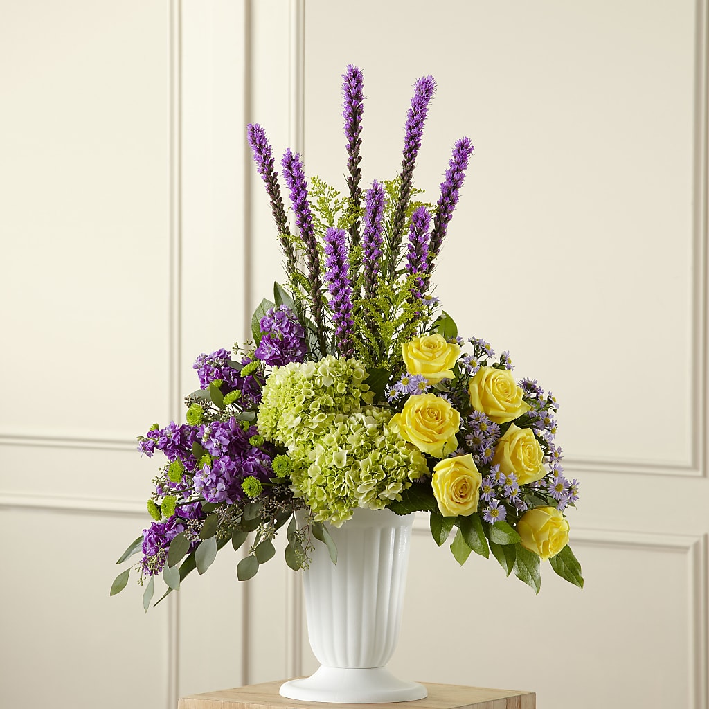 Affection Arrangement – DE VARS-PHILLIPS FLORISTS & ANTIQUES, Hartford CT