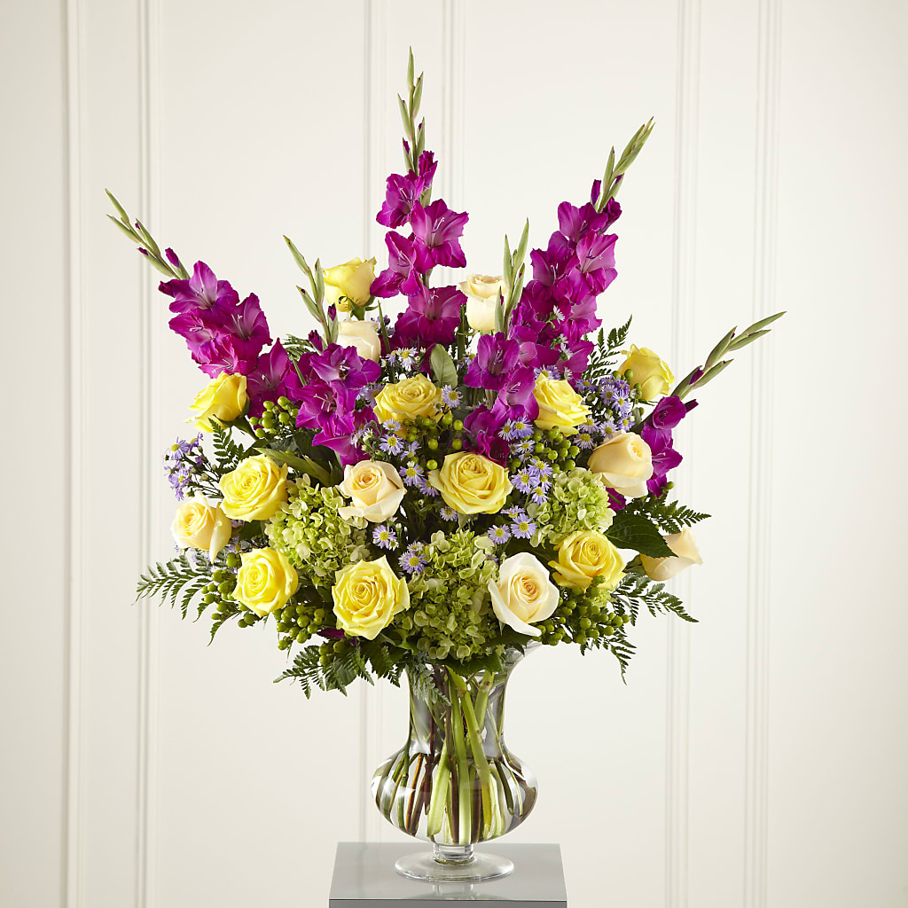 Loveliness Arrangement – DE VARS-PHILLIPS FLORISTS & ANTIQUES, Hartford CT