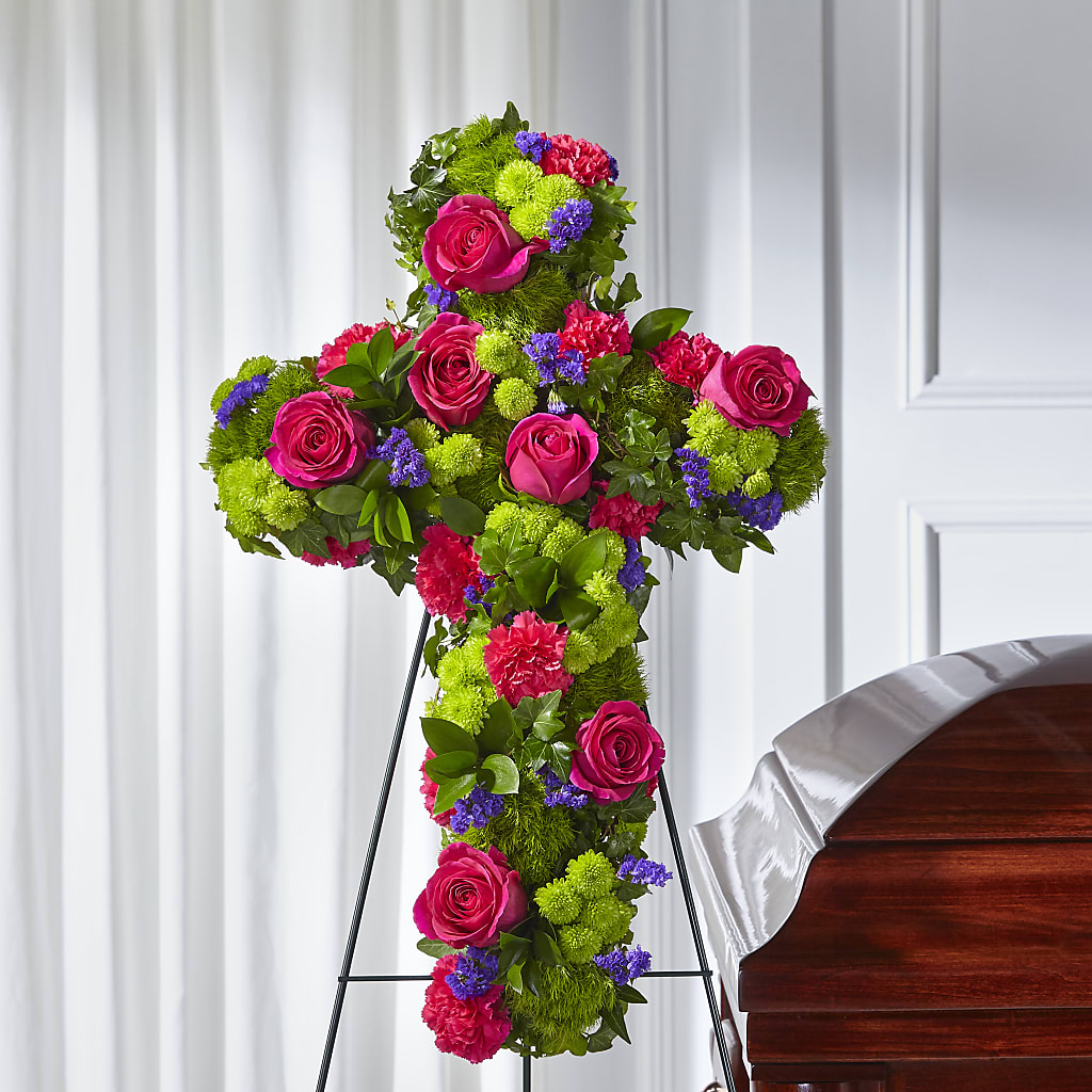Tribute Rose Floral Cross – DE VARS-PHILLIPS FLORISTS & ANTIQUES, Hartford CT