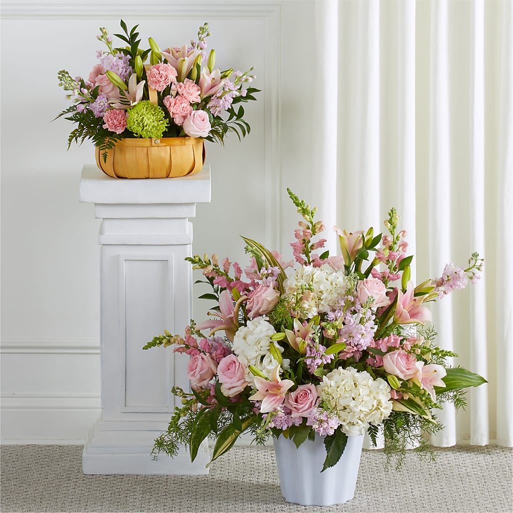 Bountiful Blooms Bundles – DE VARS-PHILLIPS FLORISTS & ANTIQUES, Hartford CT