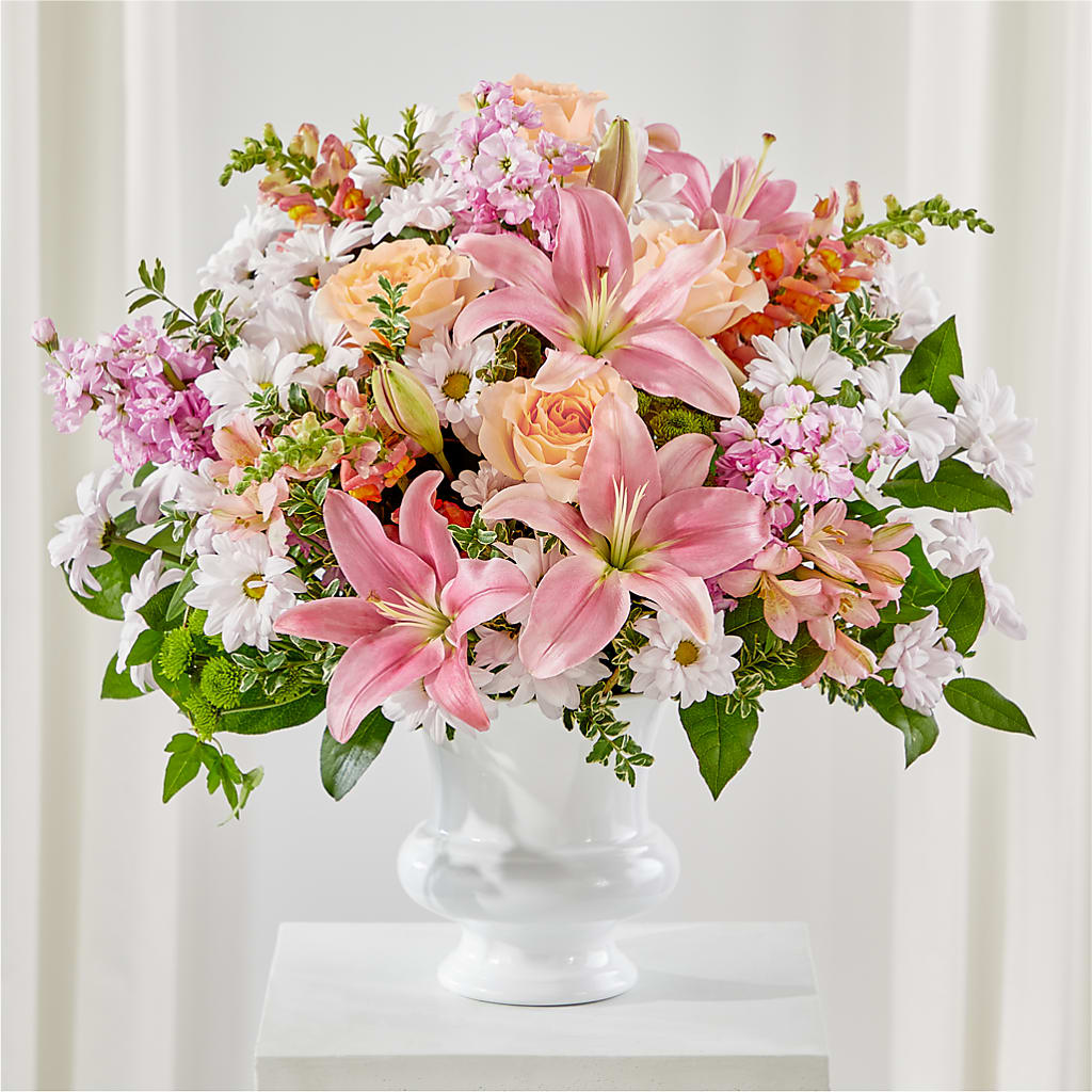 Heartfelt Gesture Urn Arrangement – DE VARS-PHILLIPS FLORISTS & ANTIQUES, Hartford CT