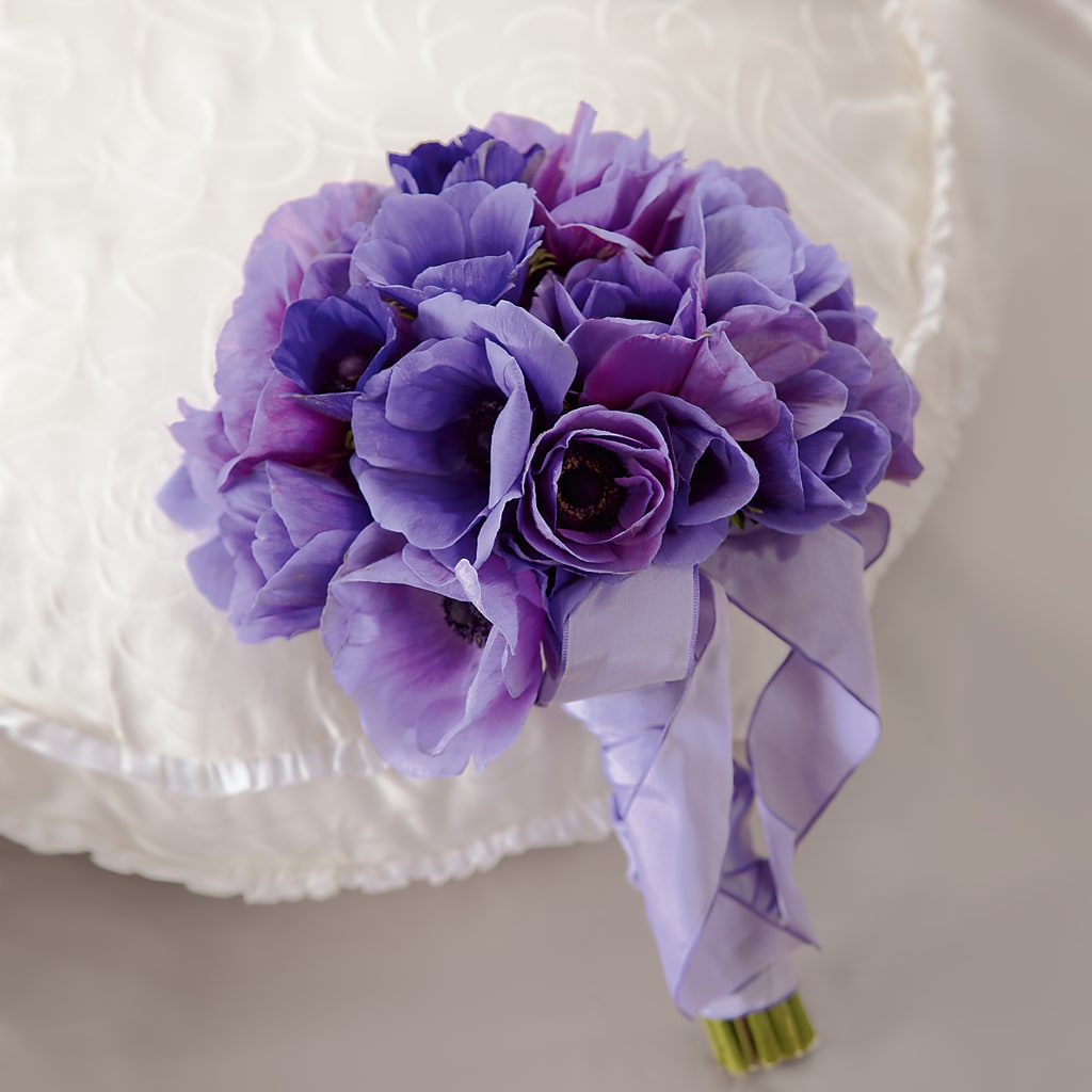 Purple Passion Bouquet – DE VARS-PHILLIPS FLORISTS & ANTIQUES, Hartford CT