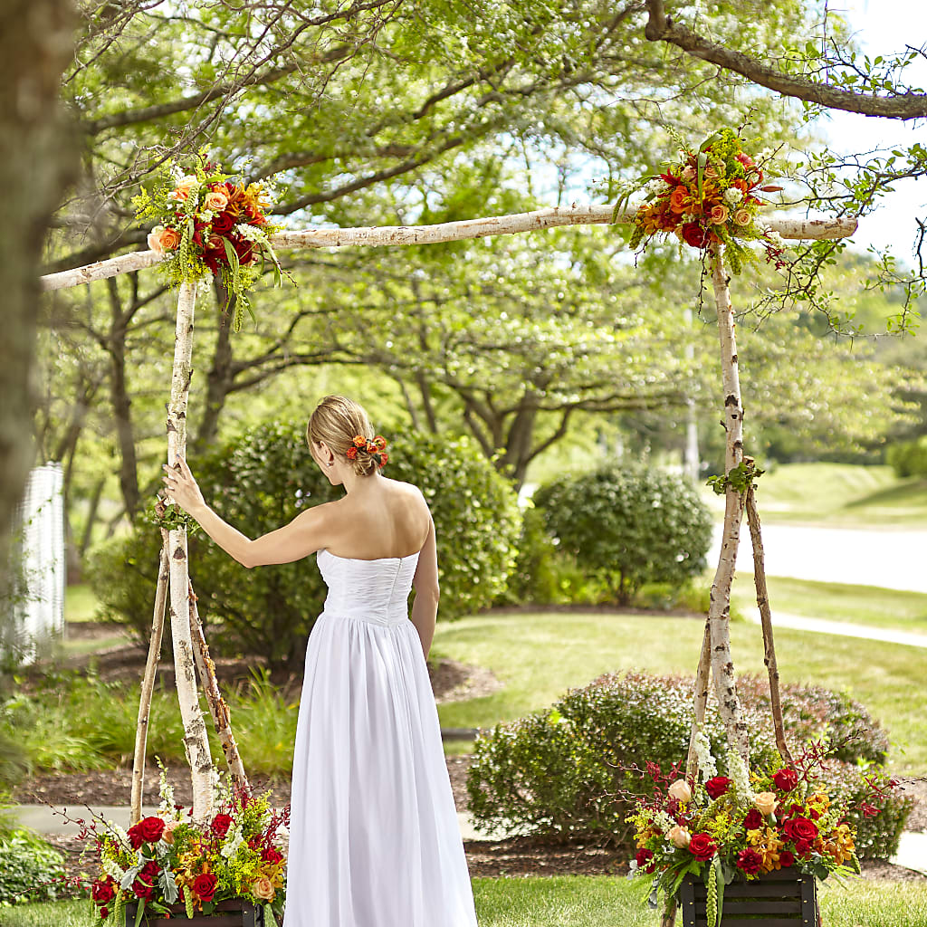 Arbor of Love Archway – DE VARS-PHILLIPS FLORISTS & ANTIQUES, Hartford CT