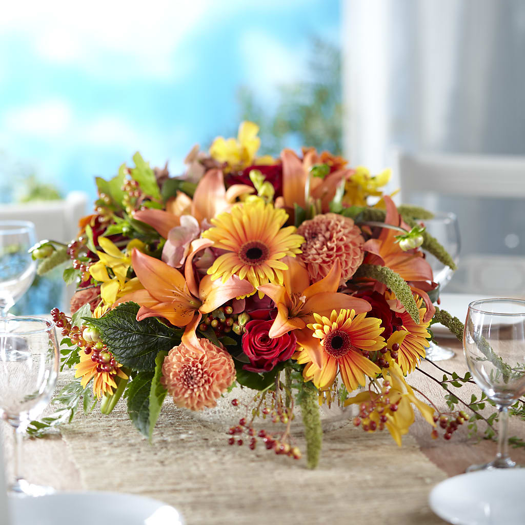 One and Only Centerpiece – DE VARS-PHILLIPS FLORISTS & ANTIQUES, Hartford CT