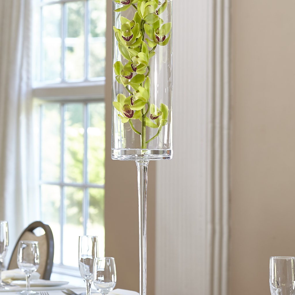 Green Mini Cymbidium Bouquet – DE VARS-PHILLIPS FLORISTS & ANTIQUES, Hartford CT