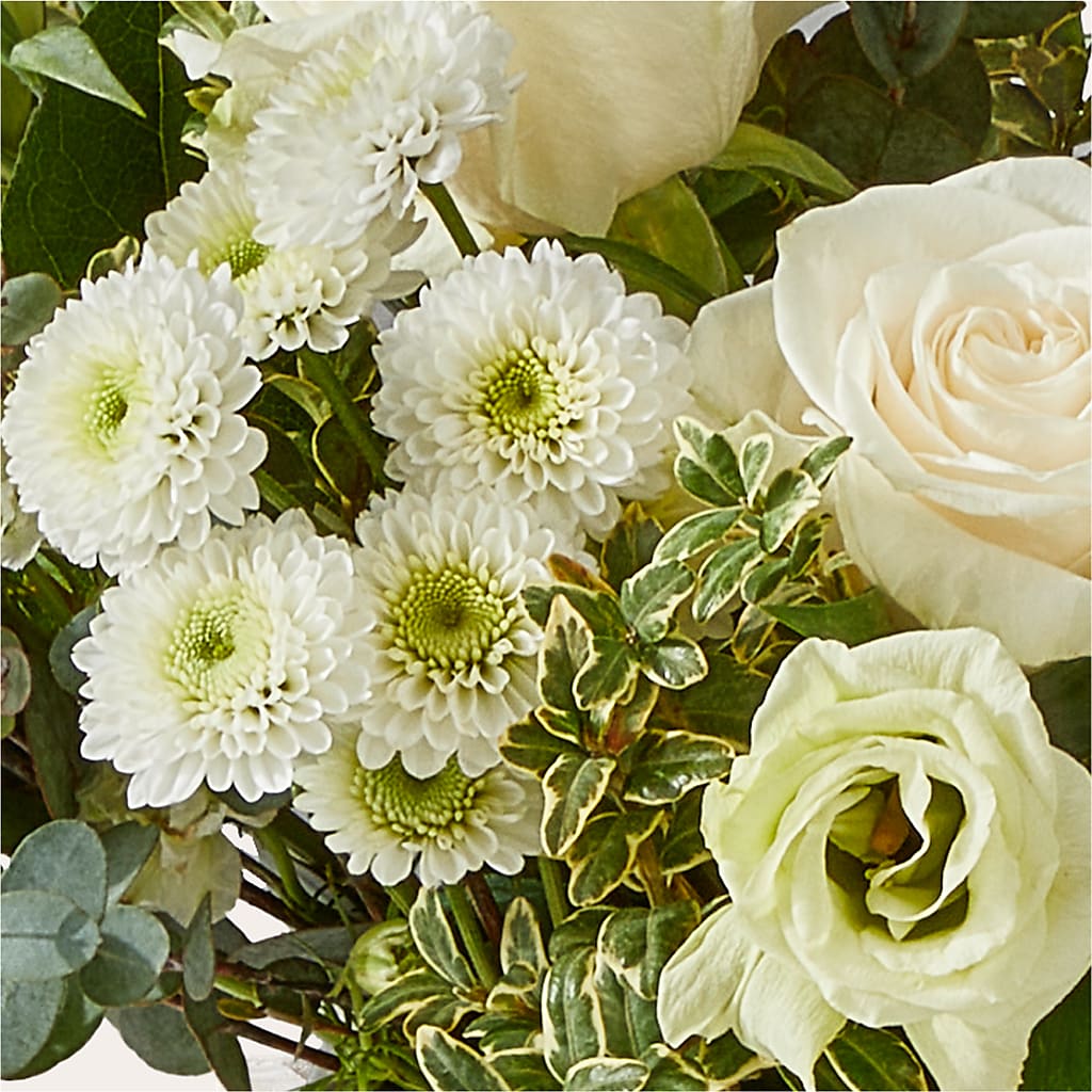 Cashmere Bouquet – DE VARS-PHILLIPS FLORISTS & ANTIQUES, Hartford CT