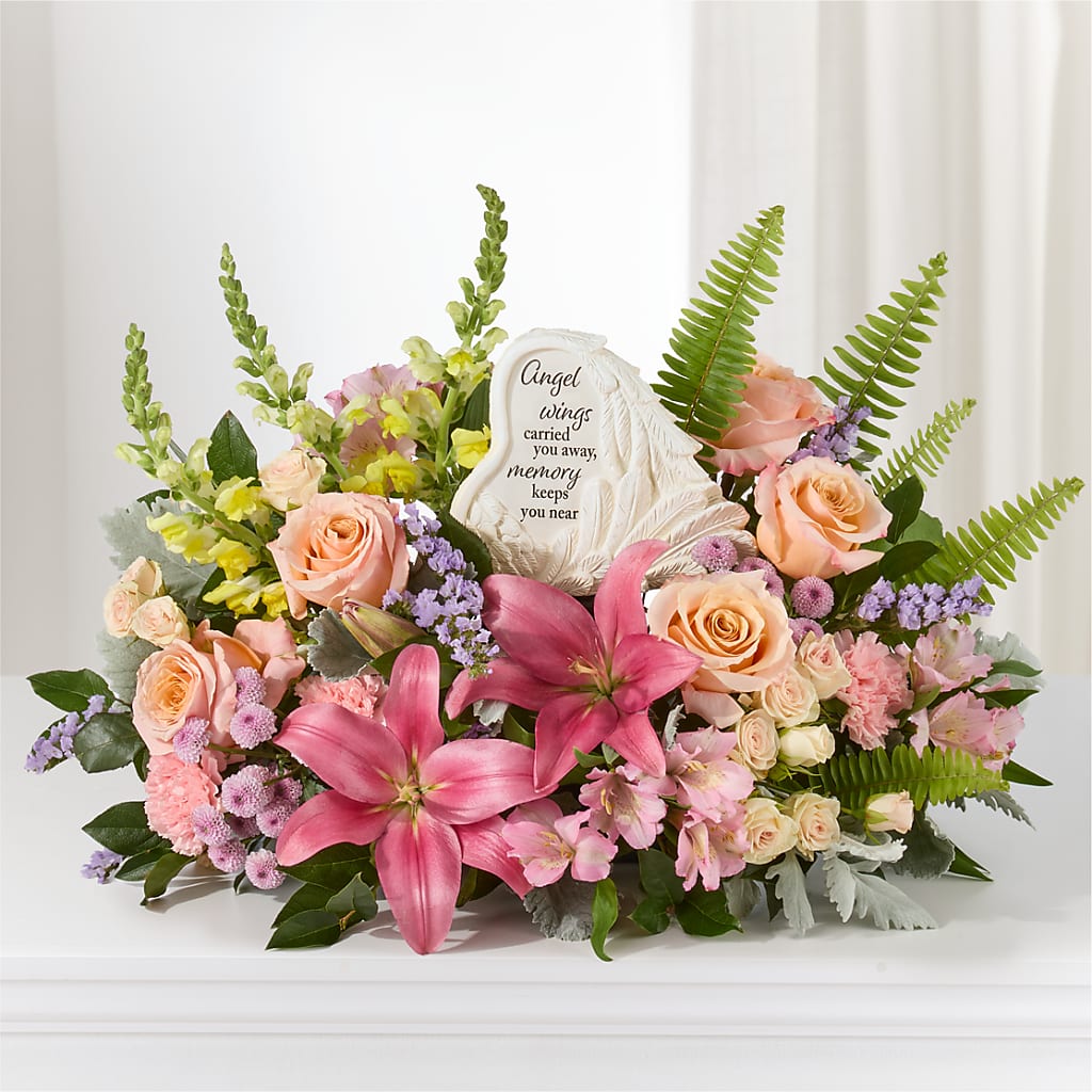 Gentle Light Arrangement – DE VARS-PHILLIPS FLORISTS & ANTIQUES, Hartford CT