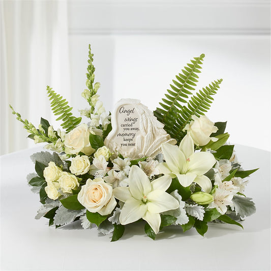 Holding You Close Arrangement – DE VARS-PHILLIPS FLORISTS & ANTIQUES, Hartford CT