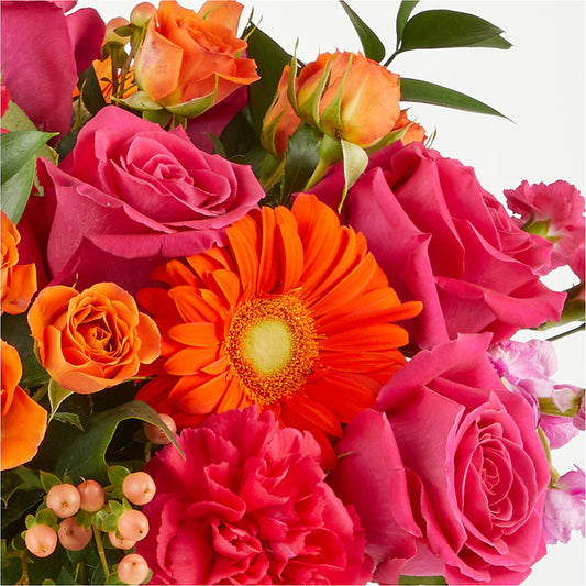 Florist Designed Mixed Bouquet – DE VARS-PHILLIPS FLORISTS & ANTIQUES, Hartford CT