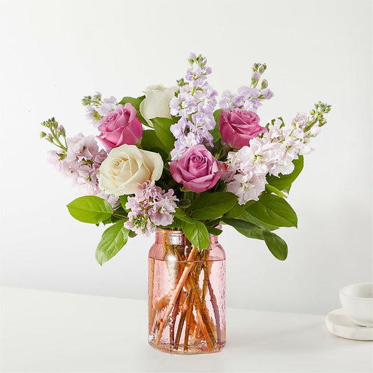 Springtime Spritz Bouquet – DE VARS-PHILLIPS FLORISTS & ANTIQUES, Hartford CT