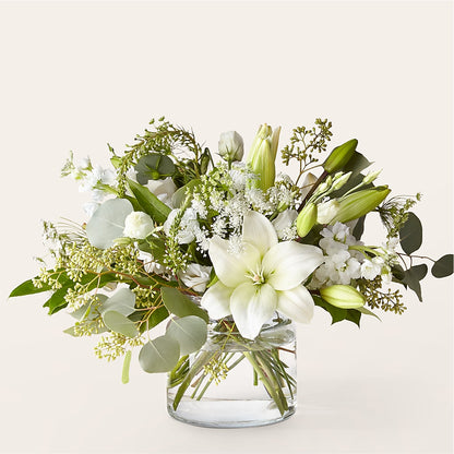 Alluring Elegance Bouquet – DE VARS-PHILLIPS FLORISTS & ANTIQUES, Hartford CT