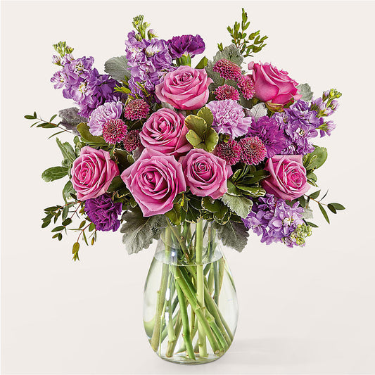 A Love Story Bouquet – DE VARS-PHILLIPS FLORISTS & ANTIQUES, Hartford CT