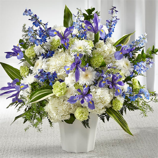 Soft Serenity Floor Basket – DE VARS-PHILLIPS FLORISTS & ANTIQUES, Hartford CT