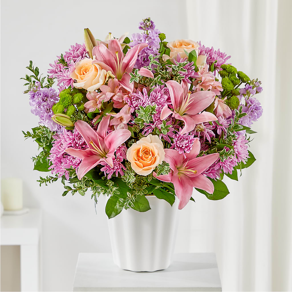 Supportive Embrace Tabletop Basket – DE VARS-PHILLIPS FLORISTS & ANTIQUES, Hartford CT