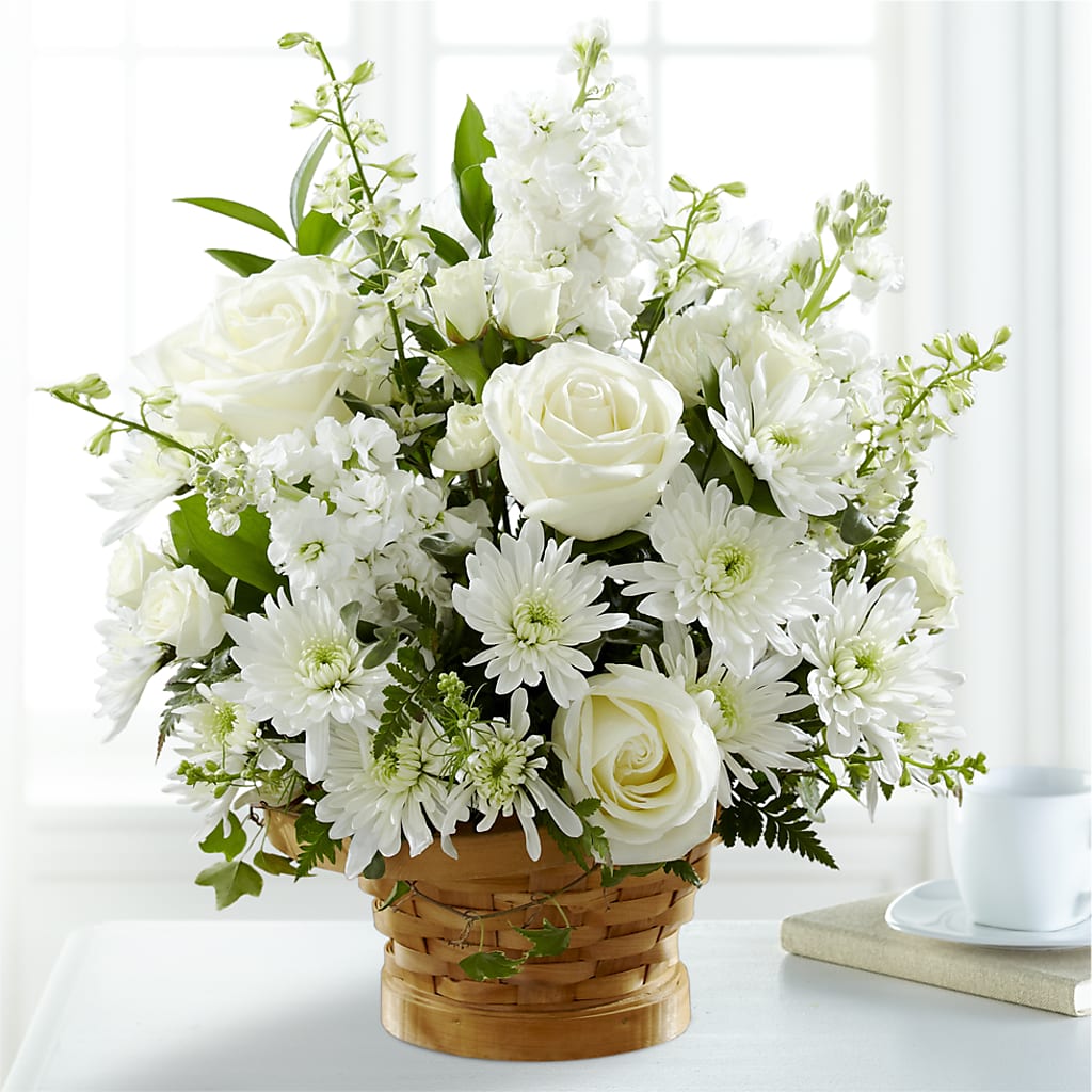 Heartfelt Condolences Arrangement – DE VARS-PHILLIPS FLORISTS & ANTIQUES, Hartford CT