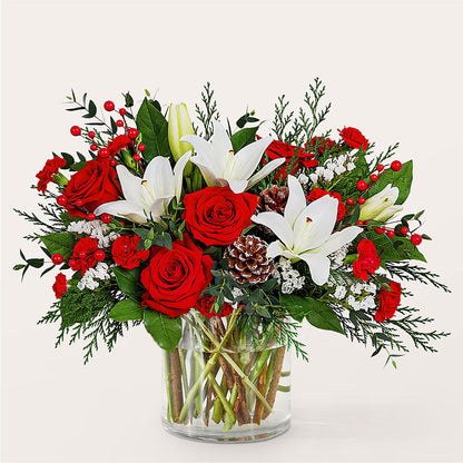 Best in Snow Bouquet – DE VARS-PHILLIPS FLORISTS & ANTIQUES, Hartford CT