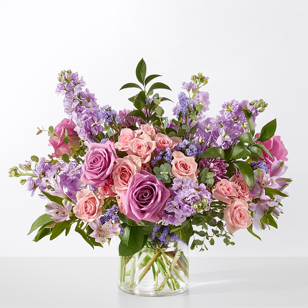 Cloud Nine Bouquet – DE VARS-PHILLIPS FLORISTS & ANTIQUES, Hartford CT